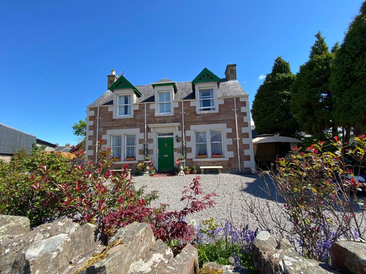 Bosta B&B Inverness Bagian luar foto
