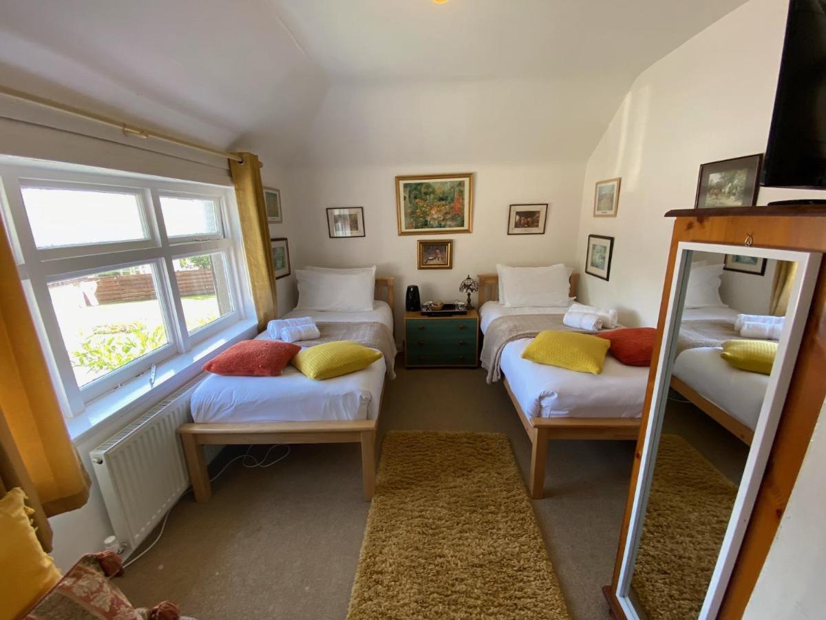 Bosta B&B Inverness Bagian luar foto