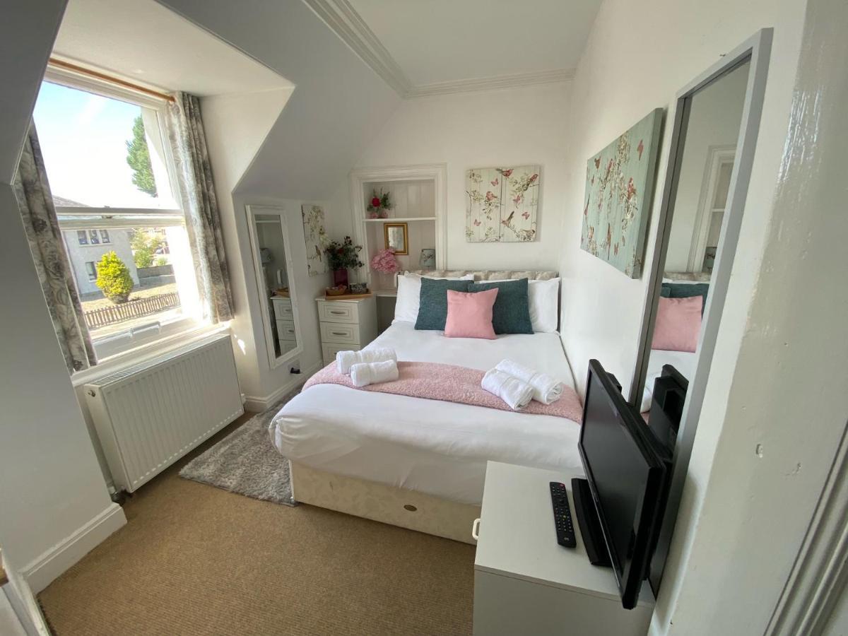 Bosta B&B Inverness Bagian luar foto